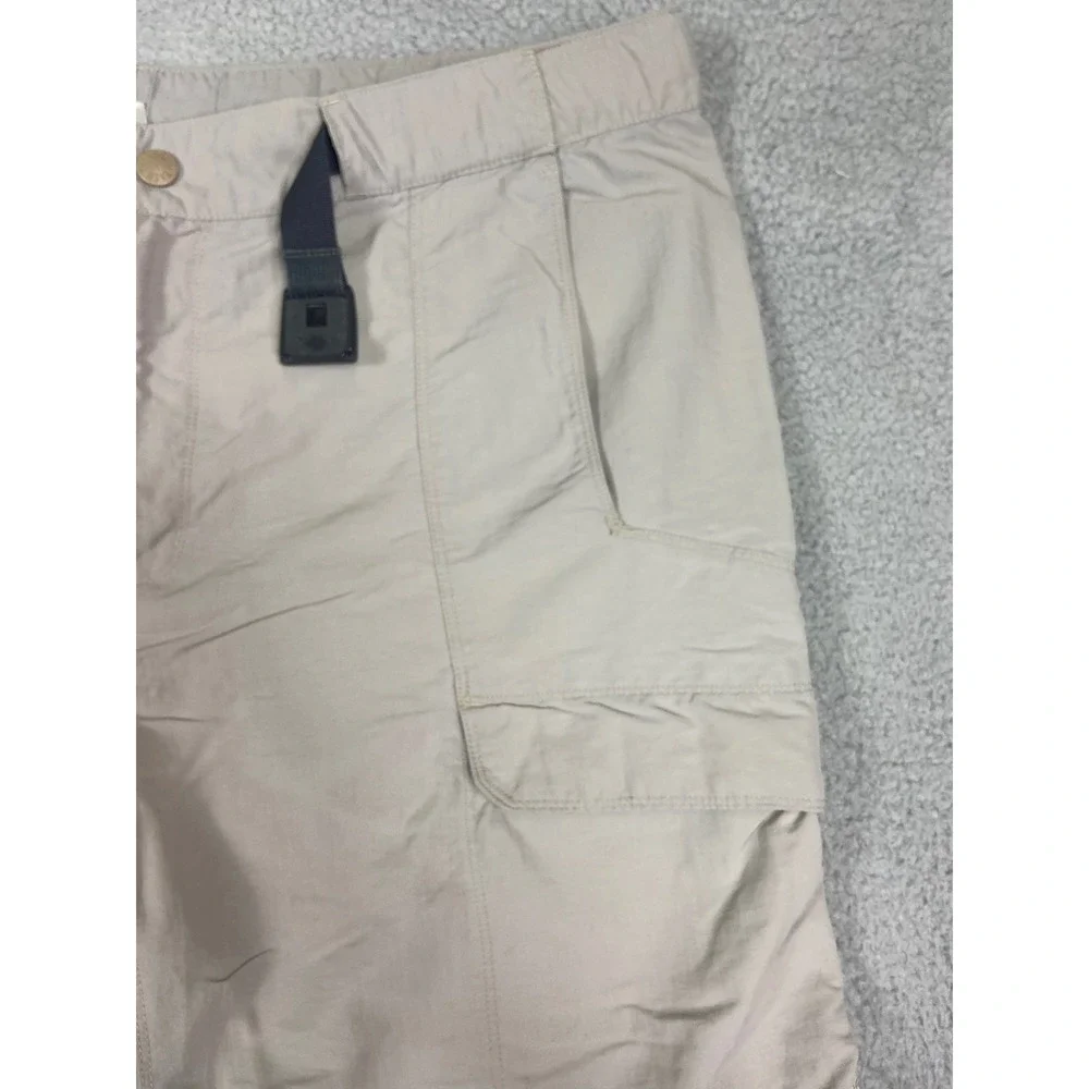The North Face Mens Tan Nylon Hiking Cargo Shorts XL Long Integrated Belt‎